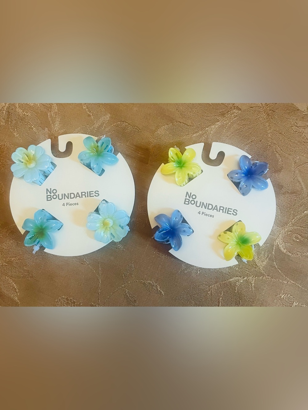 No Boundaries Women's Flower Hair Claw